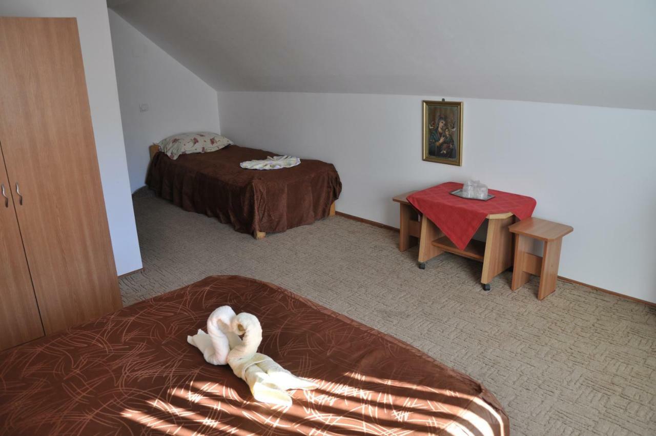Casuta De Langa Padure Hotell Moeciu De Sus Eksteriør bilde